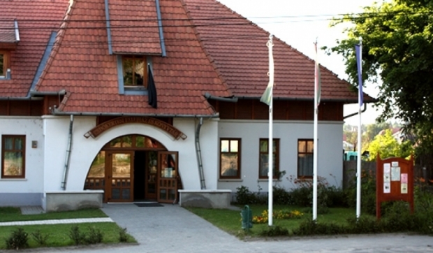 Hirdetmény - Faluház zárva tart